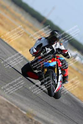 media/May-22-2023-Fastrack Riders (Mon) [[ae7626d9d8]]/Level 1/945am (Sweeper)/